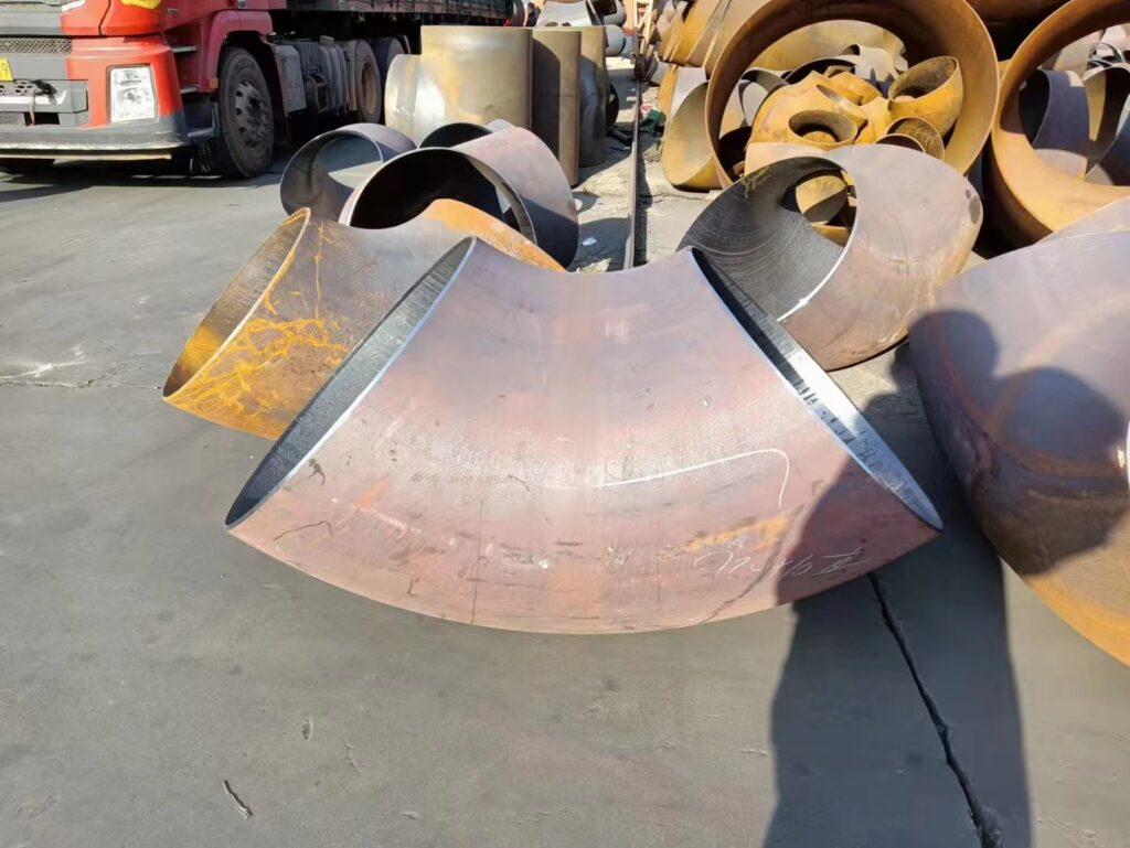 Stainless steel butt welding elbow