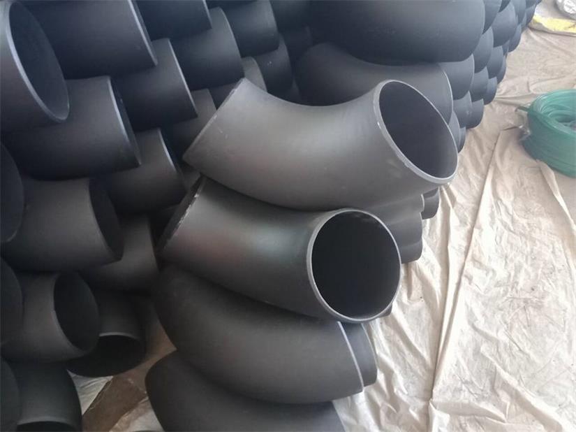 Carbon steel seamless elbow