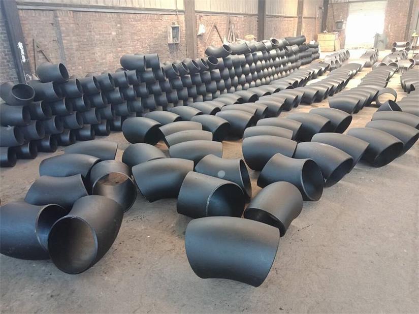 Carbon steel seamless elbow